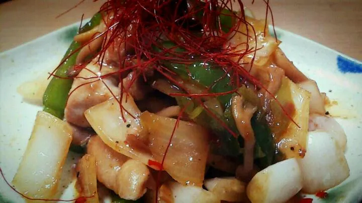 鶏肉とピーマンの豆板醤炒め。|かんみぅさん