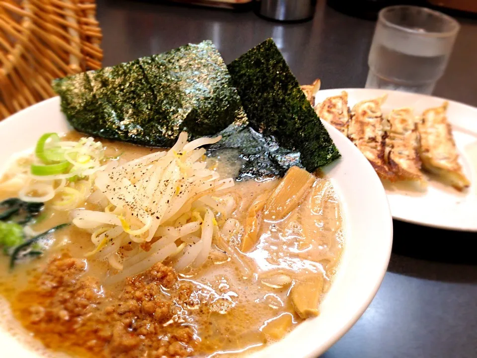 旦那のお店の味噌ラーメン|さおりんさん