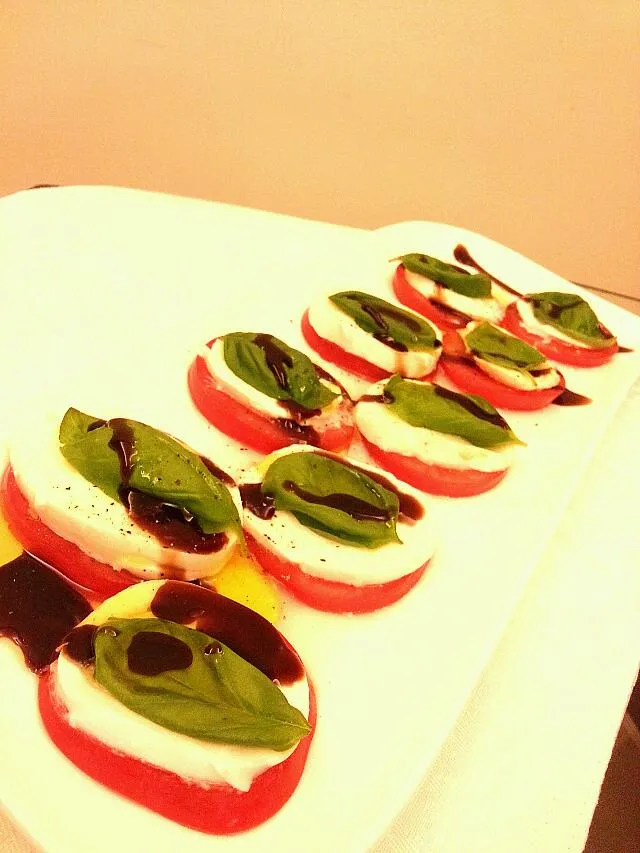 Buffalo Mozzarella Chess with Tomato|Carmen Tseさん