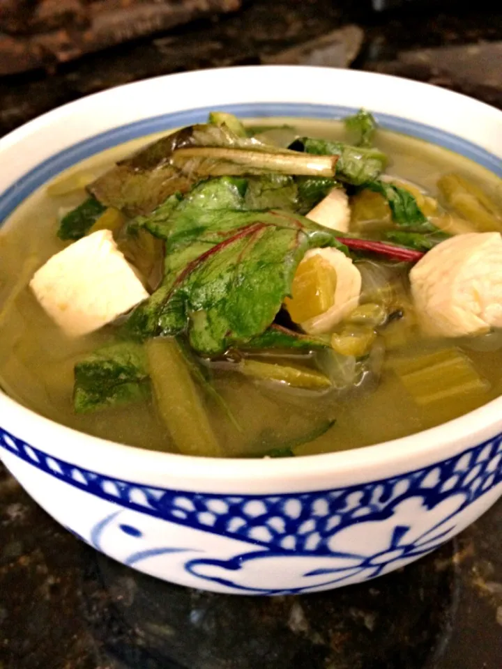 Chicken Soup, Roasted Chiles & Greens|chris bowdenさん