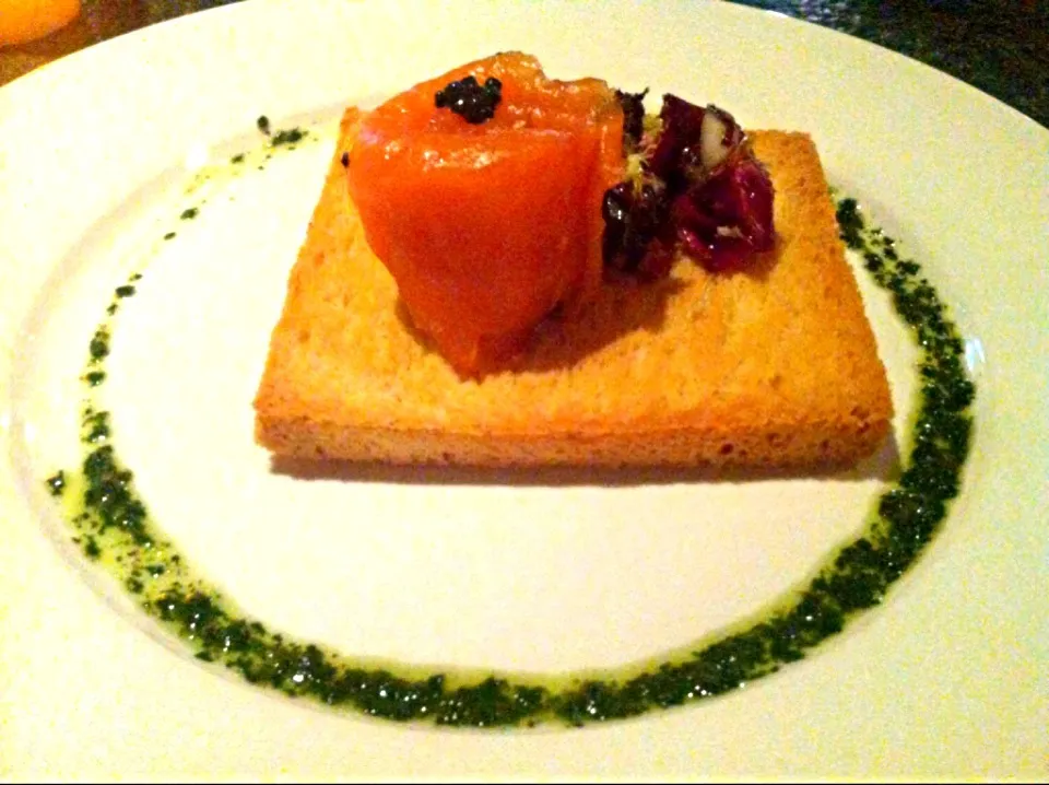 caviar with smoked salmon on toast|skyblueさん