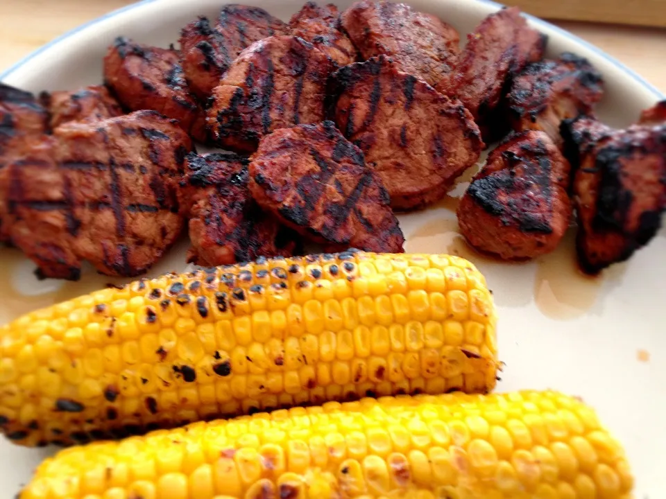 Grilled Pork Filets and Grilled Corn|ozzy sparaさん