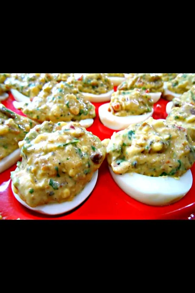 Uncle Gary's Gourmet Hot Pepper Relish deviled eggs|Gary Langerさん