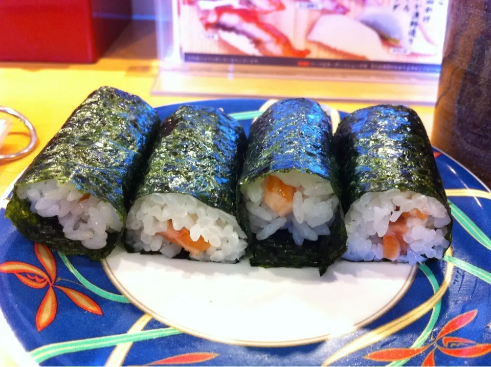 Salmon Roll|@projecthoneypotさん