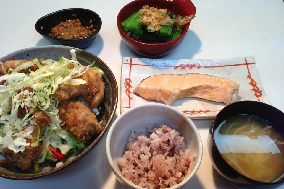 焼き鮭定食（小）＋残り物|Naoya Ishiharaさん