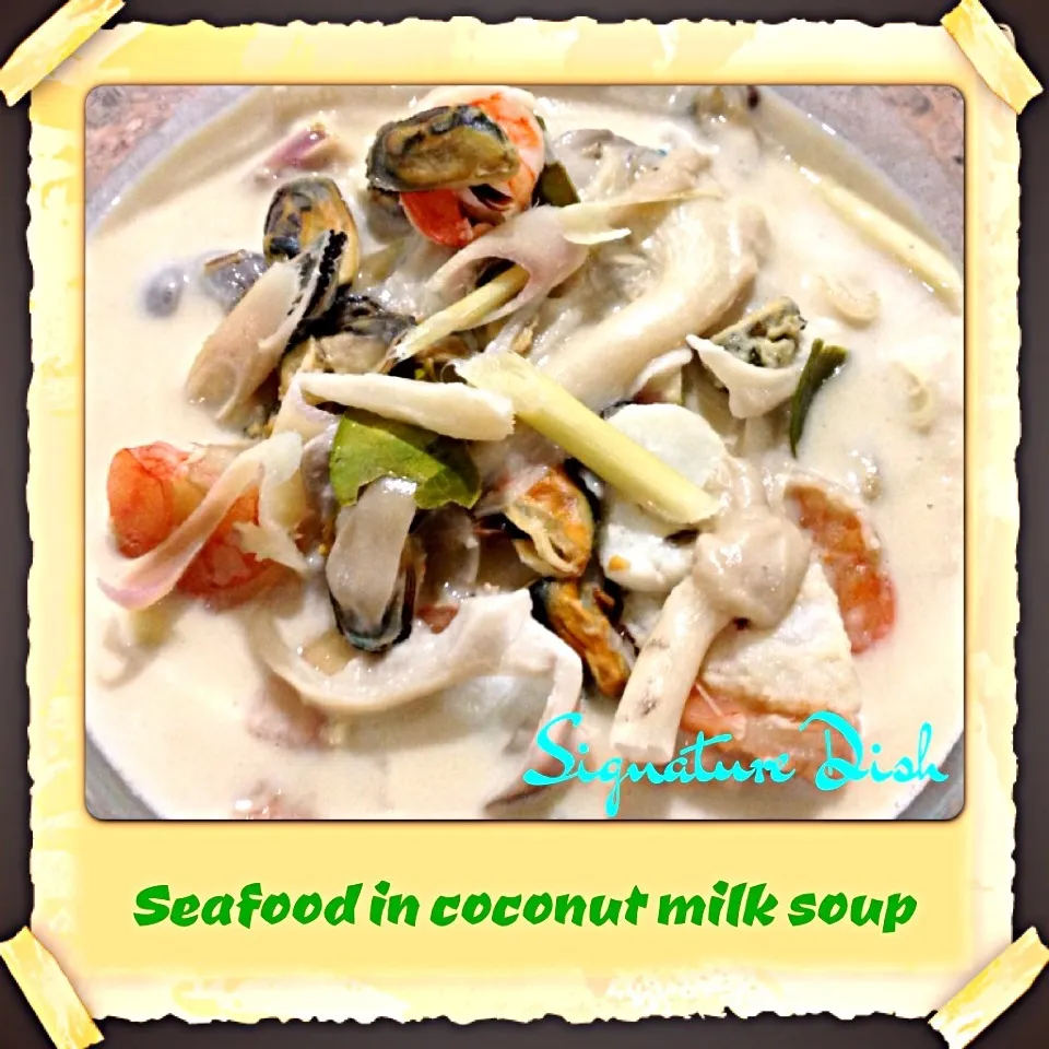 Seafood in coconut milk soup|Gunnaphon Peter Anamnartさん