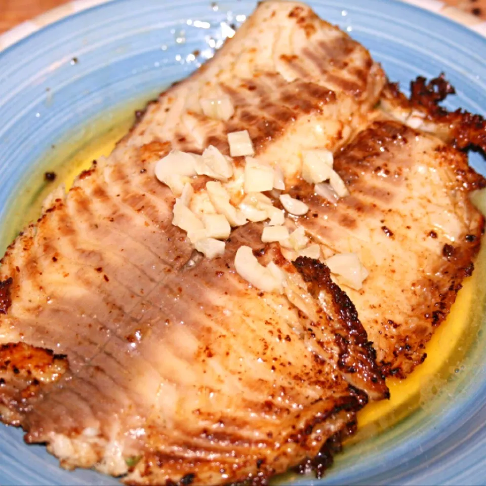 Oven-baked tilapia in garlic butter sauce|Indie Starさん