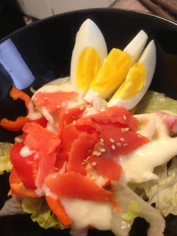 Salmon salad.|GiftAuksontabさん