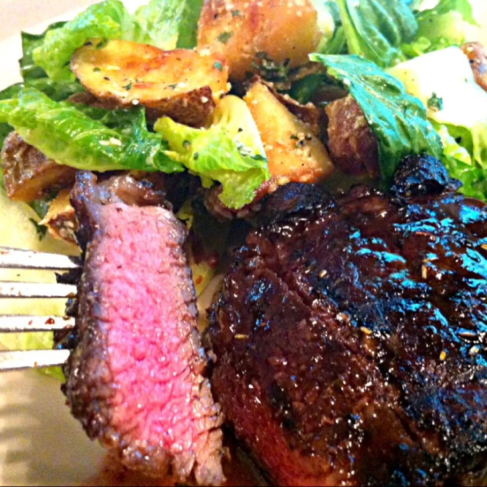 Fried potatoes salad and espresso vinegar marinated steak|Nanaさん