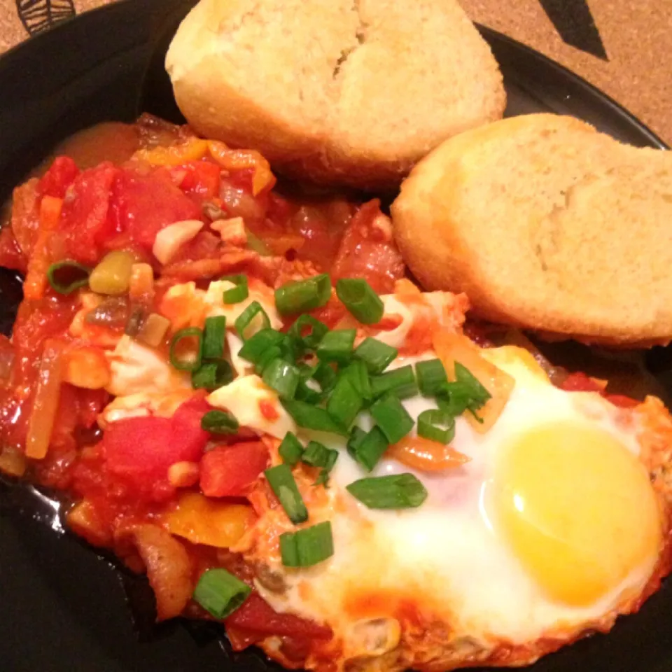 Homemade breakfast Egg bacons Tomato sauce and bread|GiftAuksontabさん