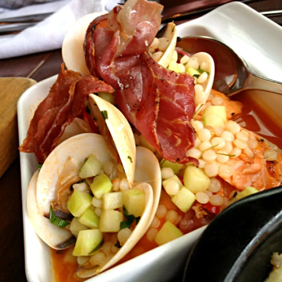 Seared Tasmanian Trout, Clams, Jamon Serrano, Israeli Couscous, Cucumber, Sherry|Yvonne Limさん