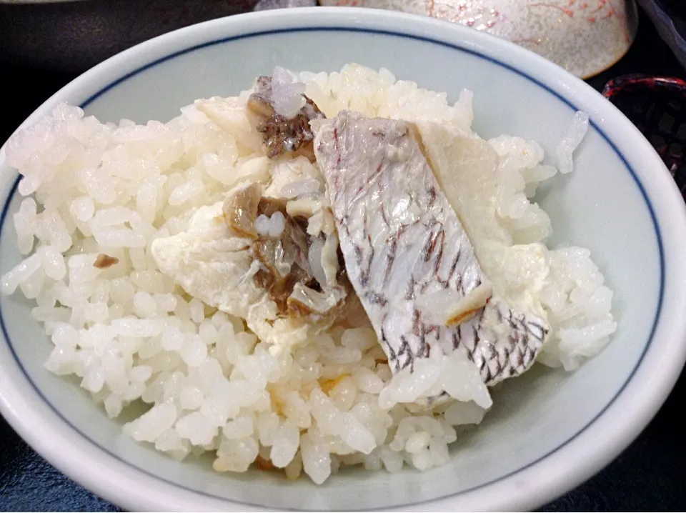 御飯 天然鯛釜飯|岩﨑 正勝さん