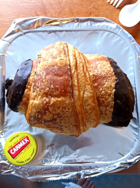 Pain au Chocolat or Chocolate Croissant|@projecthoneypotさん