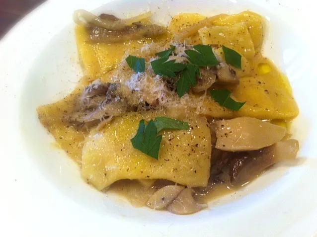 Ravioli di patate|osteria MONTE 祖師谷大蔵さん