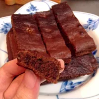 Snapdishの料理写真:オーブントースターでBanana nutella brownie|AYAさん