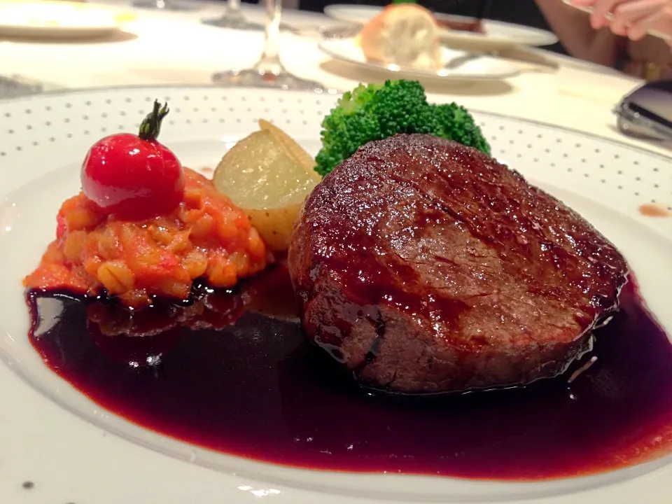 Lunch steak @ Robin's Club 惠比壽|Larry Chuさん