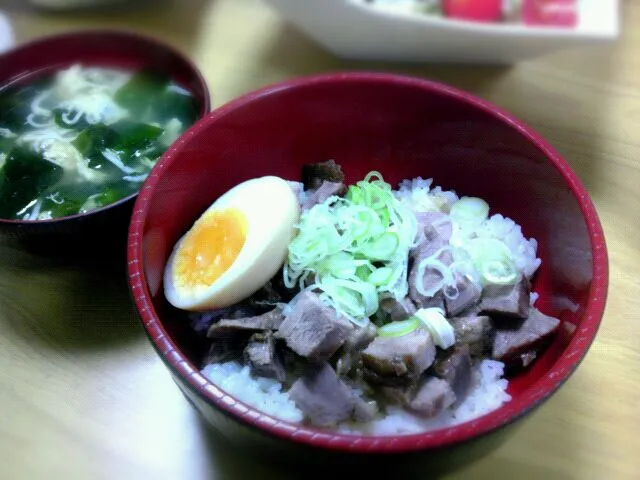 Snapdishの料理写真:チャーシュー丼|金崎美奈さん