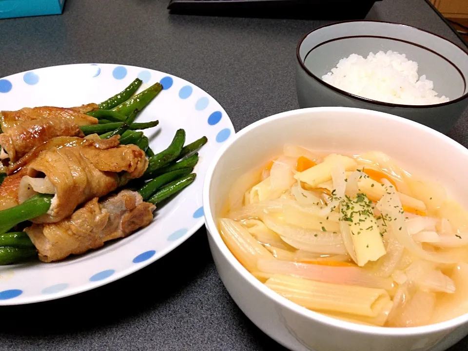 マカロニスープとインゲン豆の肉巻き|のえまーるさん