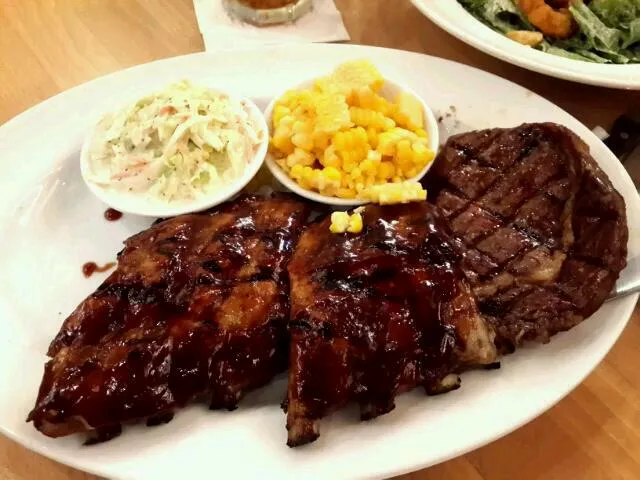 Snapdishの料理写真:Rib rack with Steak|Maxさん