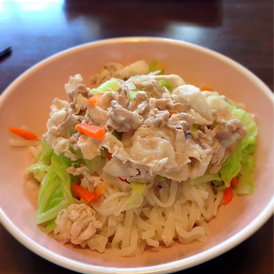 冷やしぶっかけ冷しゃぶ塩だれうどん(笑)←長い|ツナコさん