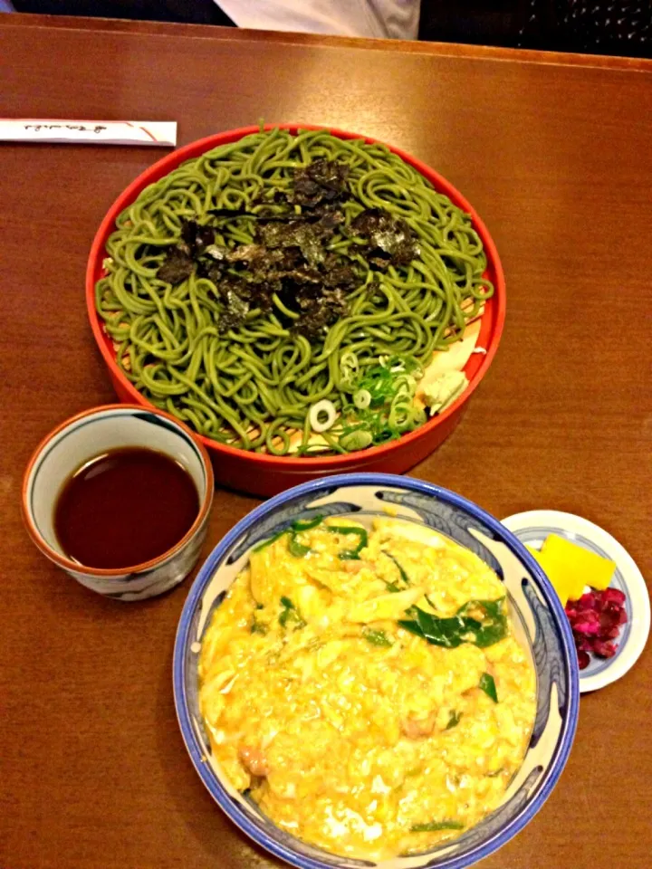 ひさごの親子丼と茶蕎麦|みきさん