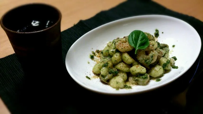 庭で育てたバジルで作ったニョッキジェノベーゼ|cookingパパ五郎さん