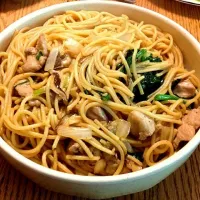 Simple pork and spinach lo mein|Miranda ♪(´ε｀ )さん