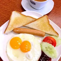 Snapdishの料理写真:Breakfast