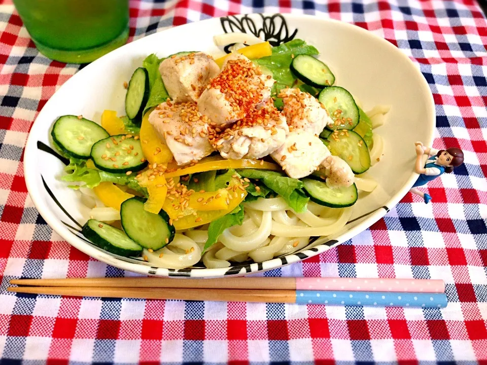 蒸し鶏サラダうどん|みくみく弁当さん