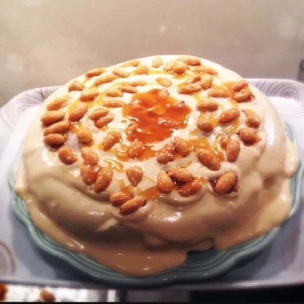 Chinese 5 spice maple layered cake with creme fraiche and salty caramel  topping - interesting new find on Epicurious|Sharing Plates blogさん