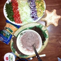 mini taco salads|Ezekiel C. Reissigさん