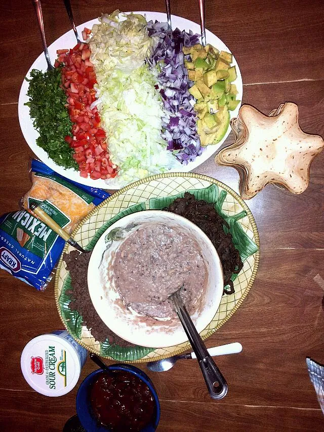 mini taco salads|Ezekiel C. Reissigさん