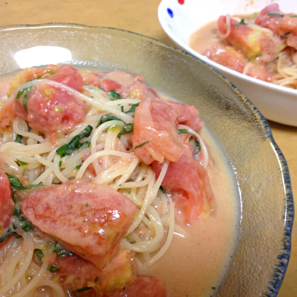 Snapdishの料理写真:冷たい豆乳トマトパスタ|りつ(*≧艸≦)さん