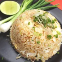 Snapdishの料理写真:Crab fried rice 👾|Pornpunsaさん