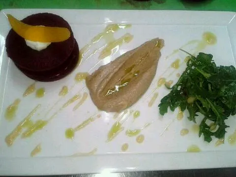 beet with gaot cheese mousse stack with roasted eggplant puree,arrugula and meyer lemon emulson|chef Meganさん