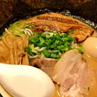 Snapdishの料理写真:とんとろラーメン|sharaさん