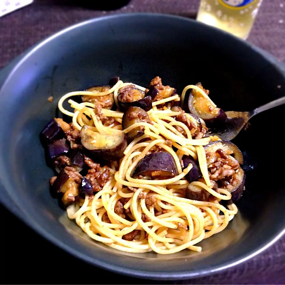 茄子と挽肉炒めのパスタ|はるむんさん