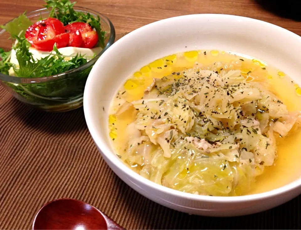 【ダイエット食】キャベツと豚肉のスープ、豆腐サラダ|サチさん