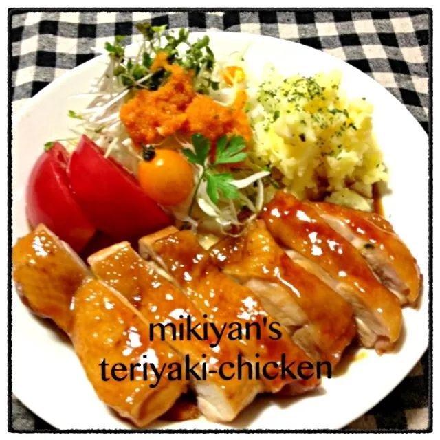 Snapdishの料理写真:mikiyanさんちの照り焼きチキン♡|akiko♡さん