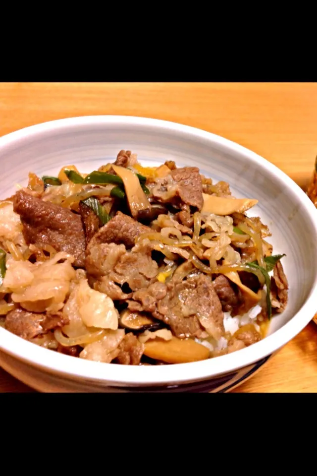 すき焼き風牛丼|藤澤武斗さん