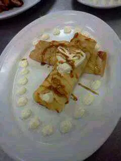 Vanilla bean crepe with orange Chantilly cream and expresso caramel.|Sara Leeさん