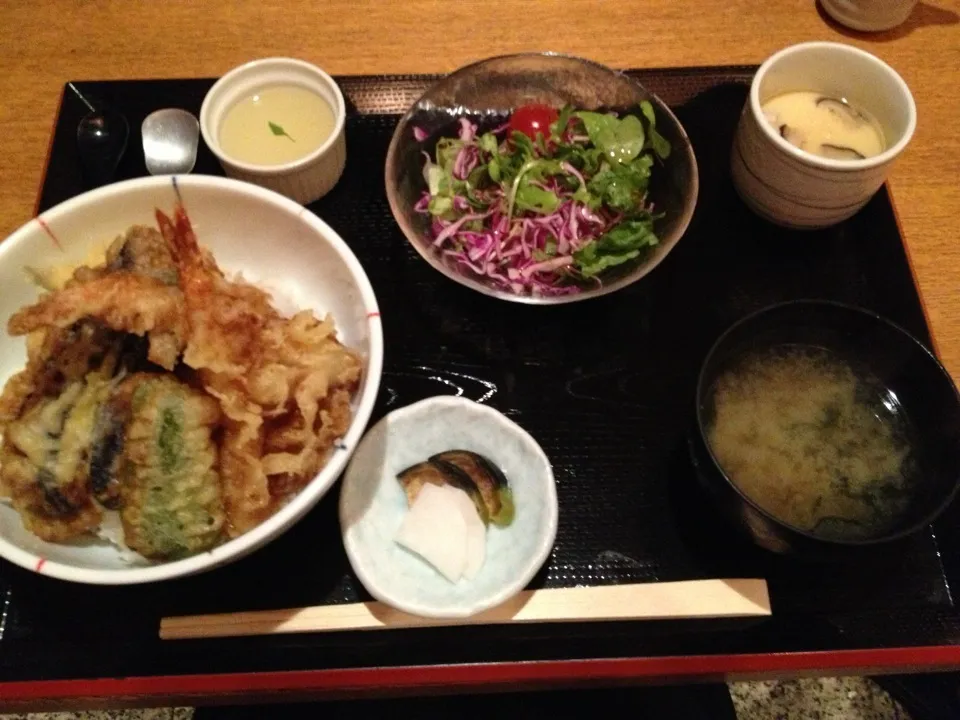 Snapdishの料理写真:天丼御前ランチ 青山にて|おっちさん