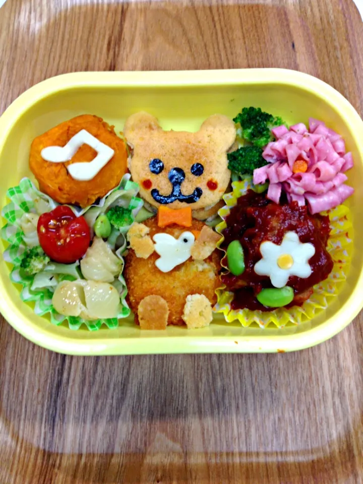 Snapdishの料理写真:くまさんパンケーキ弁当🎵|ともさん