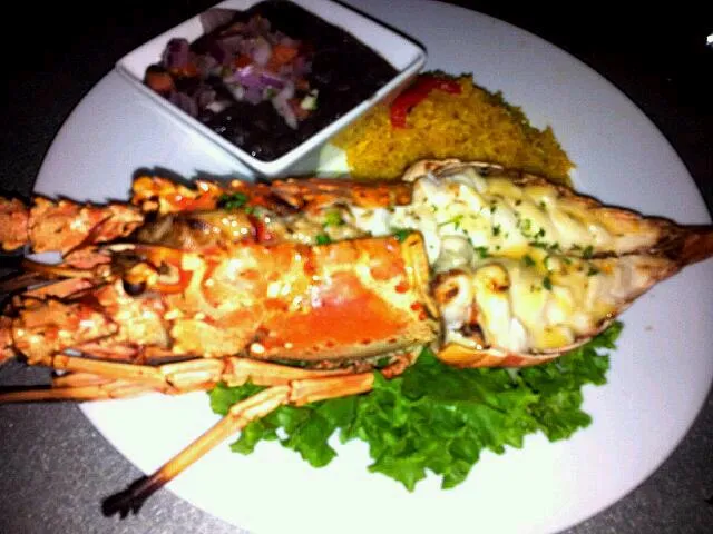 Grilled Lobster stuffed Shrimp and Crab Meat|Tiviさん