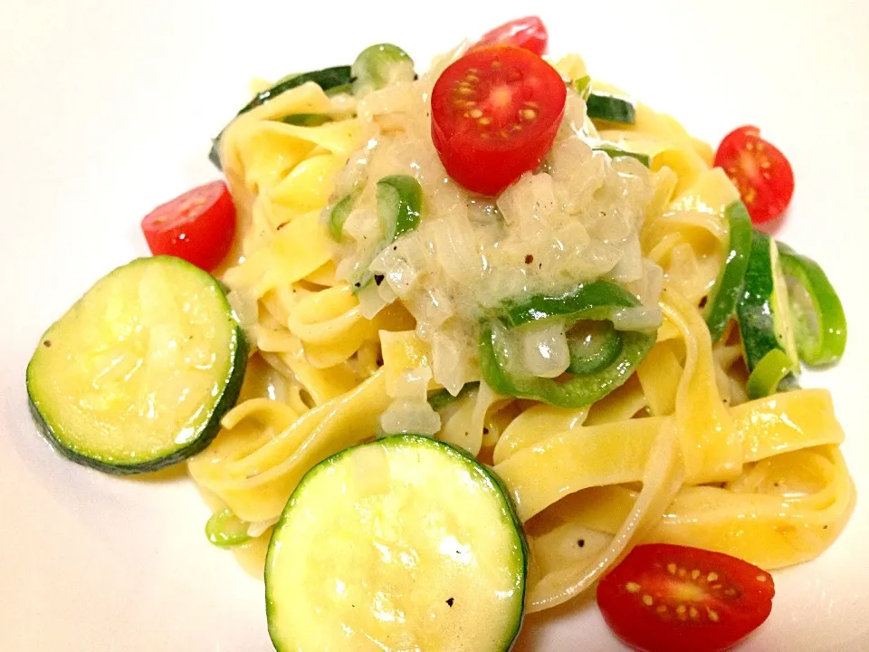 anchovies garlic pasta|Panda Ogiwaraさん