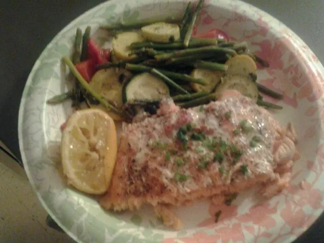 lemony Salmon with mixed veggies|tinaさん