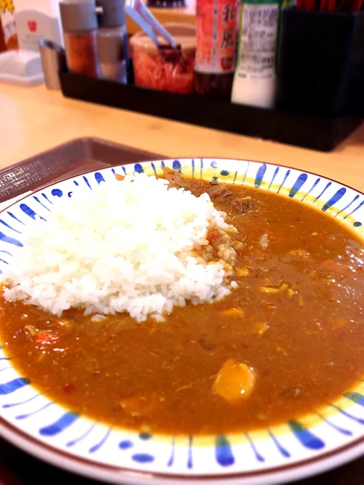 Snapdishの料理写真:スパイシーチキンカレー🍛|おかっぴーさん