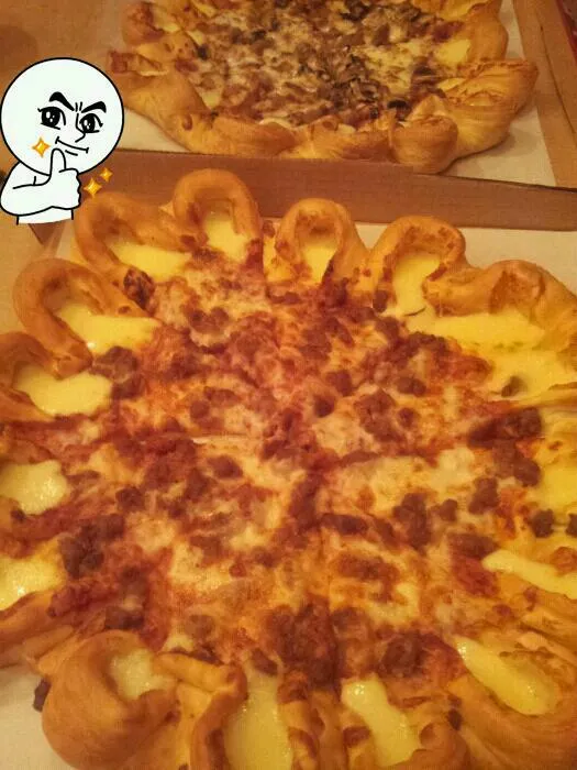 Snapdishの料理写真:Pizza Hut|★Ssal★さん