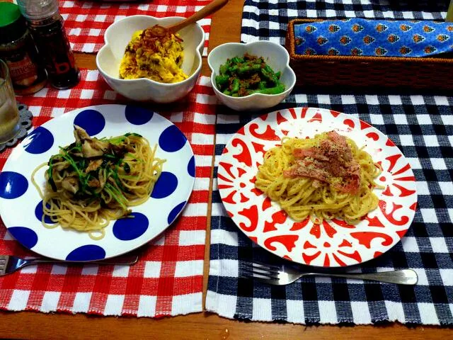 Snapdishの料理写真:舞茸と豆苗とツナの和風パスタ&カルボナーラ|ゆきさん