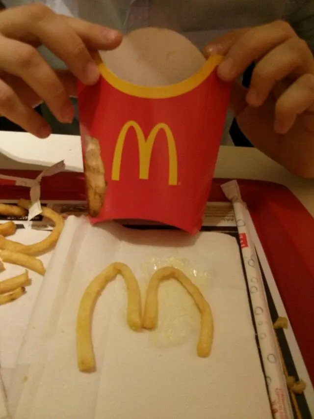 mc donalds french fries:)|viviさん